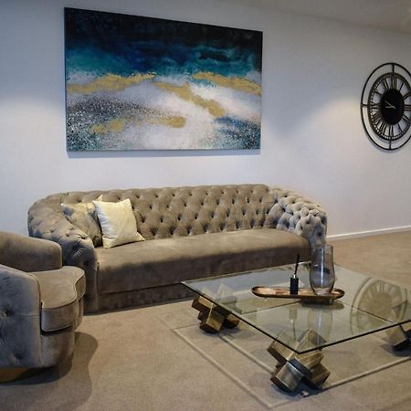 Deluxe 3 Bedroom Apartment In Southbank Melbourne Exterior photo