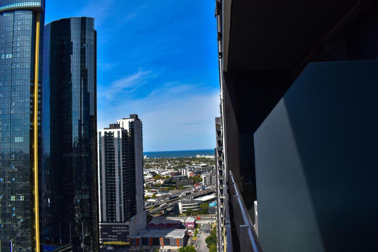 Deluxe 3 Bedroom Apartment In Southbank Melbourne Exterior photo